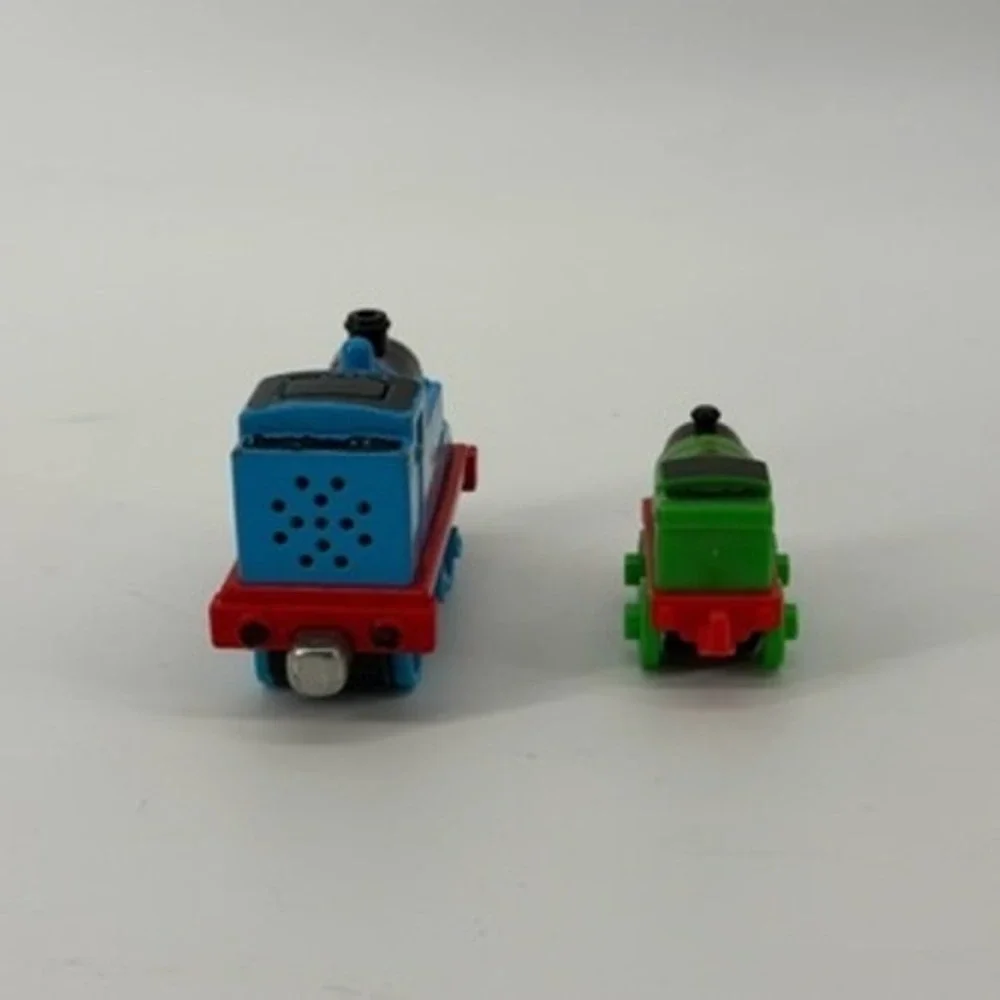 Thomas & Friends Thomas Take Along Talking and Percy Mini‎ Train Engine  Mattel